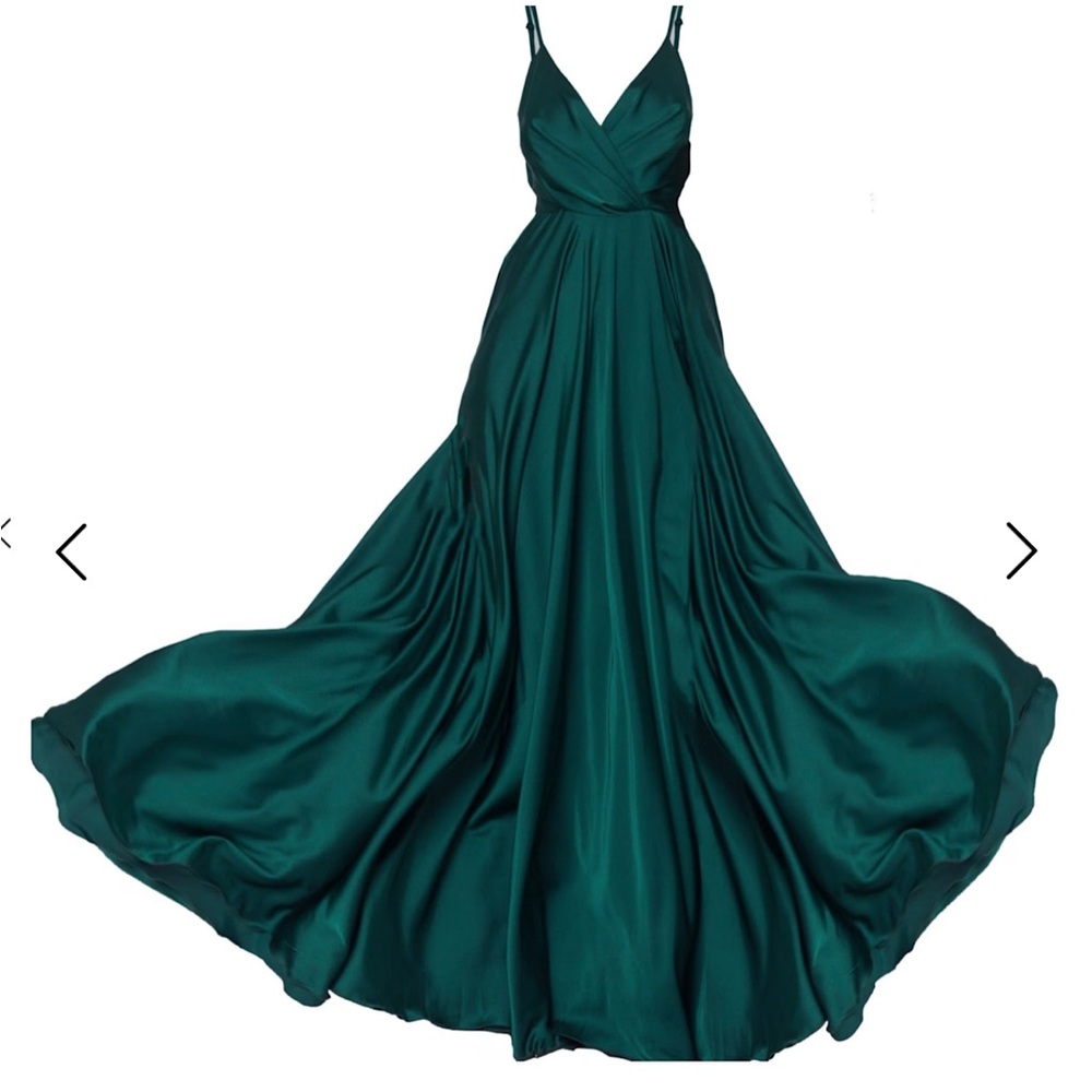 NWT wolf & badger Angelika Jozefczyk long satin emerald evening gown - Picture 4 of 7